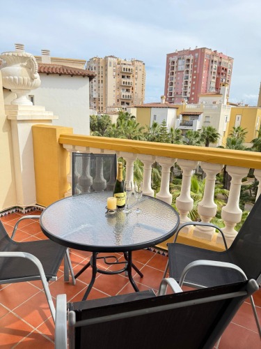 Penthouse photo Los Locos