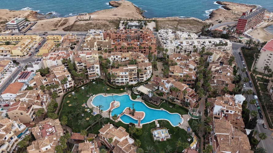 Penthouse photo Los Locos