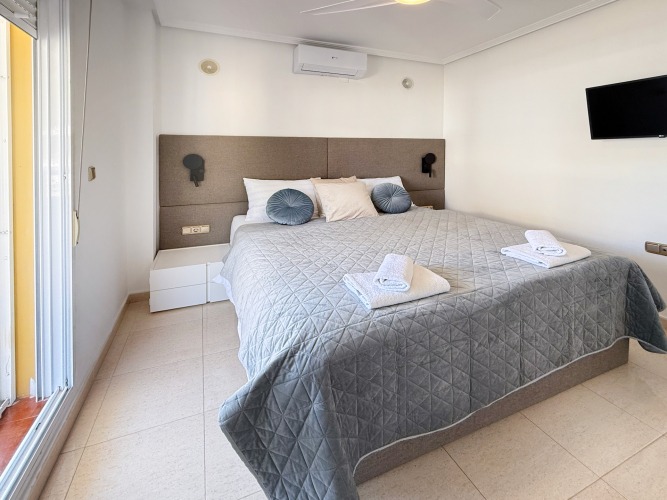 Foto vila orihuela costa