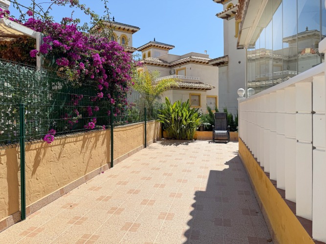 Foto vila orihuela costa
